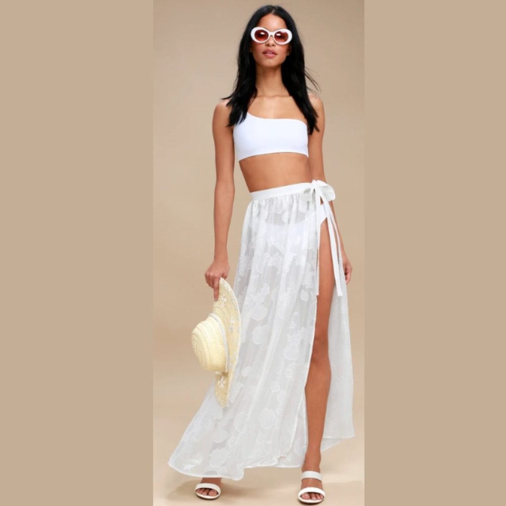 Take the Caicos White Shell Print Cover-Up Maxi Skirt